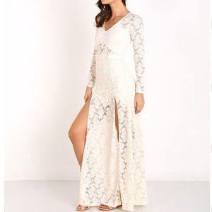 Nightcap Revolve Jirapa Wallflower beach wedding lace maxi long sleeve dress S
